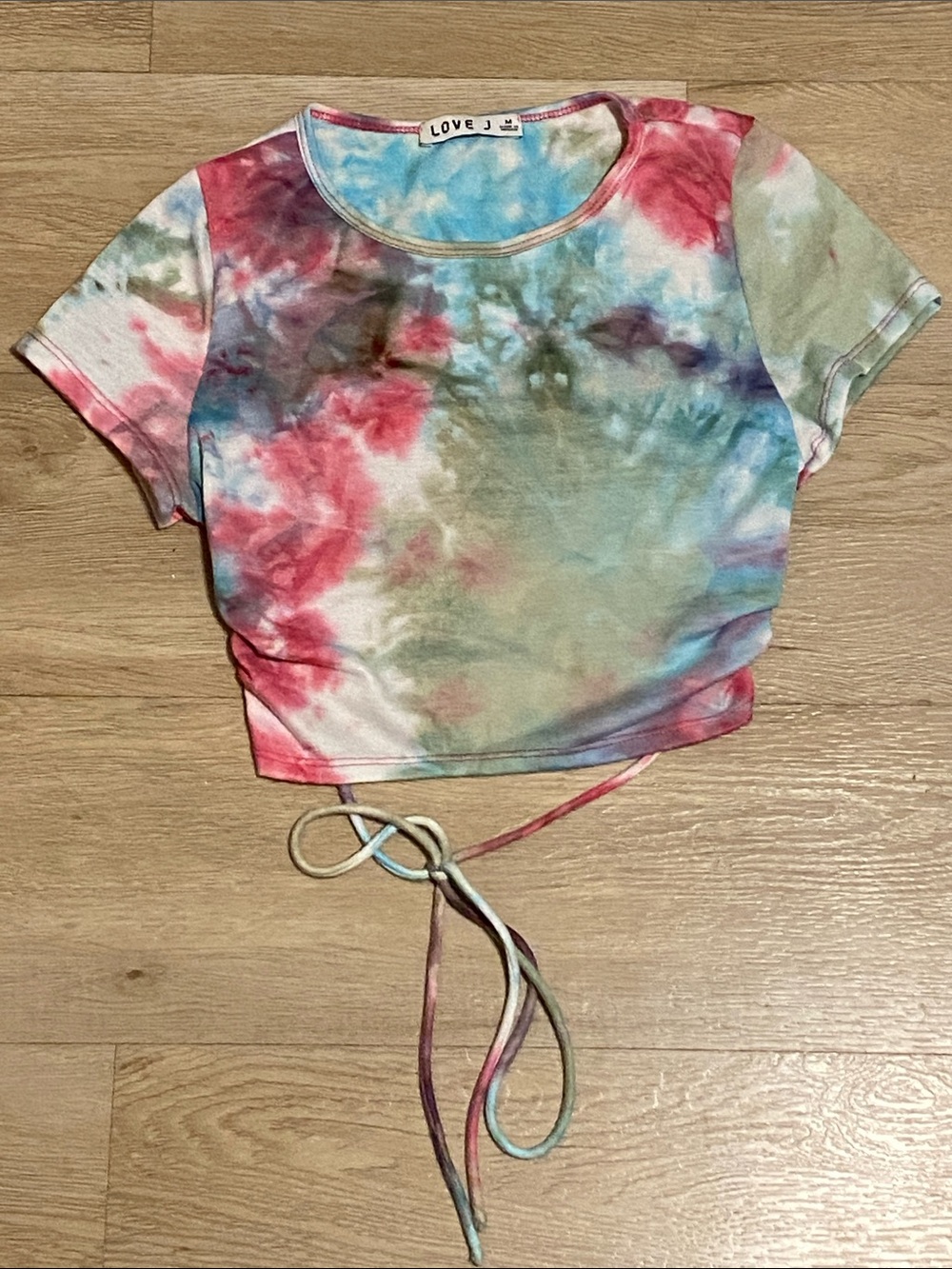 Love J Tie-Dye Tie-Back Crop Top in Multicolor Like New